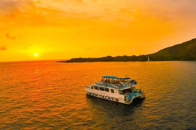 Unforgettable Sunset Cruises Around the Big Island